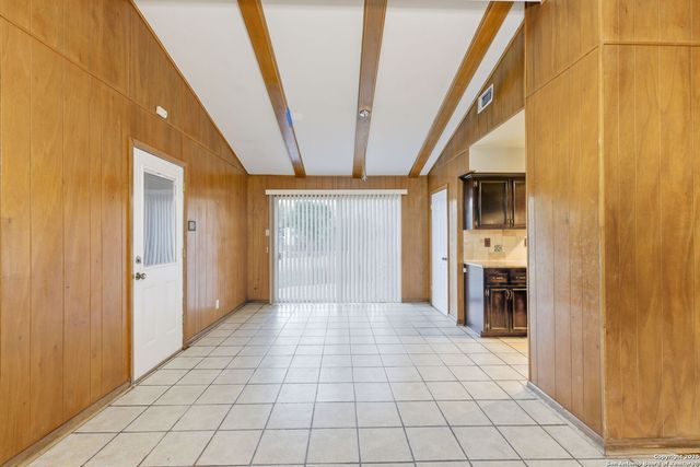 114 Beechwood, Universal City, TX 78148