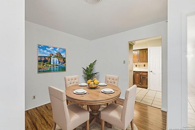 114 Beechwood, Universal City, TX 78148