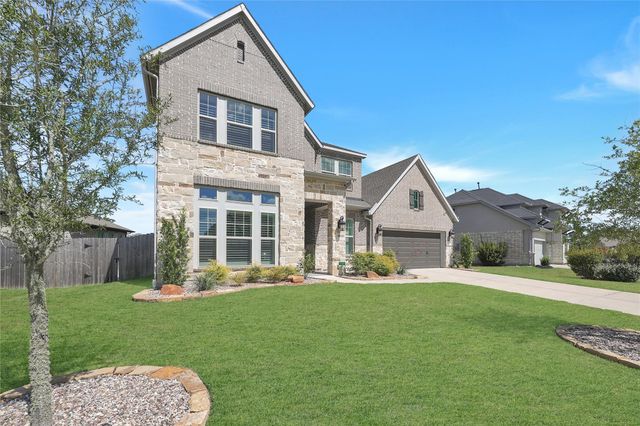 32437 Soaring Willow Way, Conroe, TX 77385