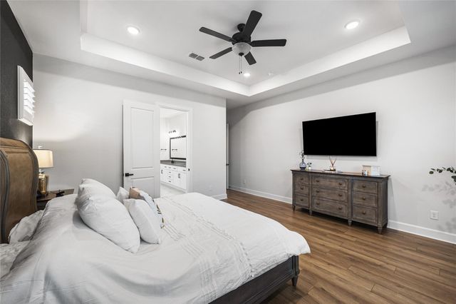 32437 Soaring Willow Way, Conroe, TX 77385