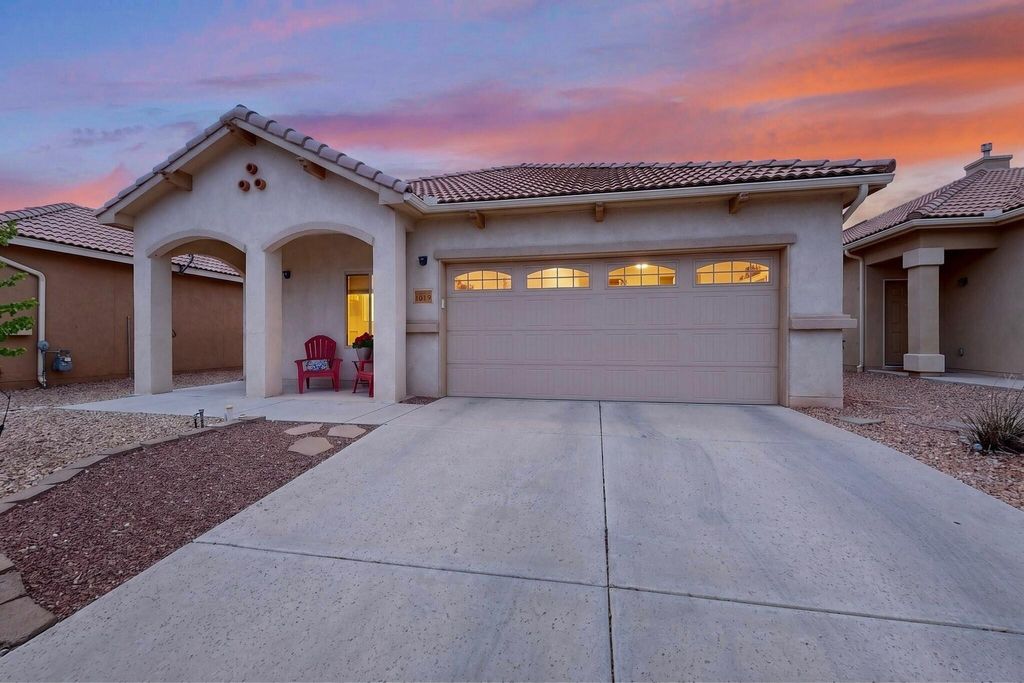 1019 Desert Willow Court, Bernalillo, NM 87004