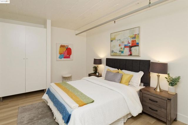 1201 Pine St 315, Oakland, CA 94607