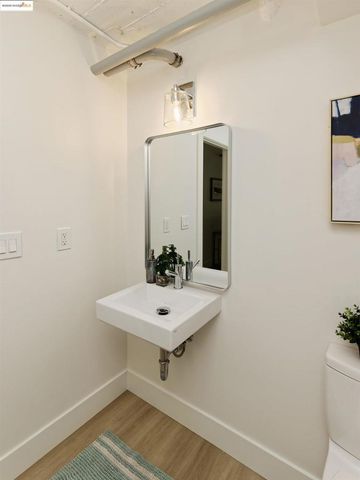 1201 Pine St 315, Oakland, CA 94607