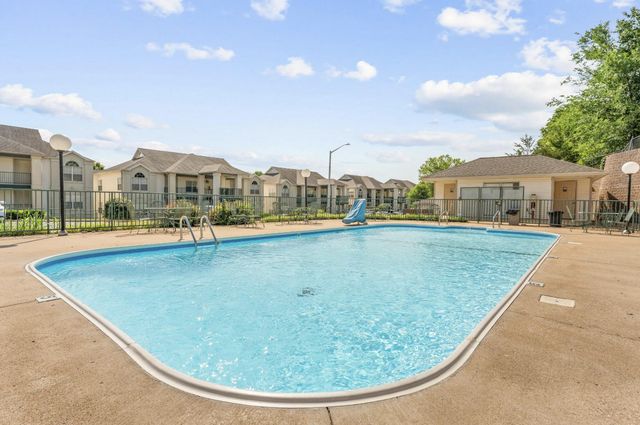 351 S Wildwood Drive S 6, Branson, MO 65616