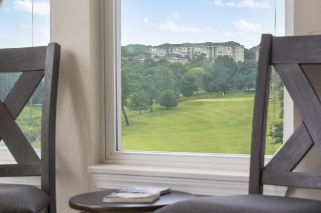 351 S Wildwood Drive S 6, Branson, MO 65616