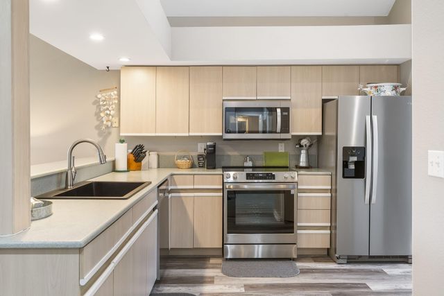 351 S Wildwood Drive S 6, Branson, MO 65616