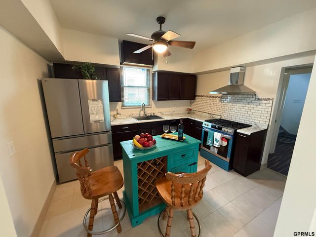 4019 Seward Street, Omaha, NE 68111