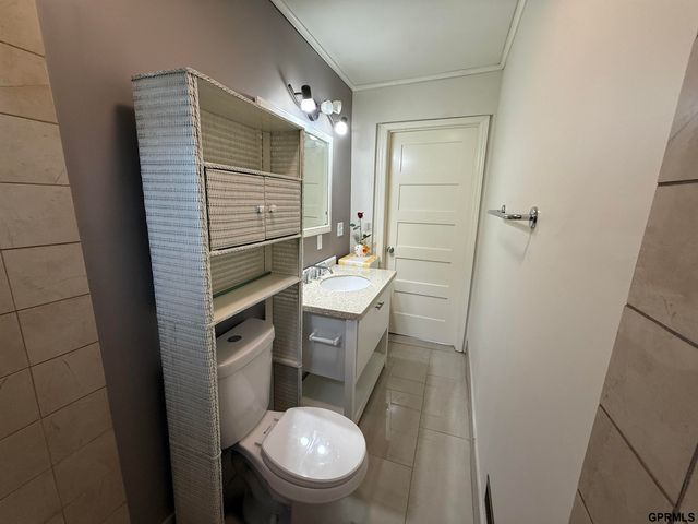 4019 Seward Street, Omaha, NE 68111