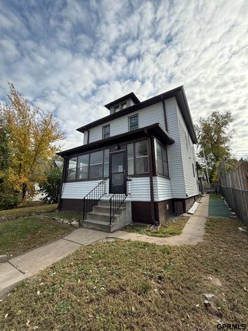 4019 Seward Street, Omaha, NE 68111