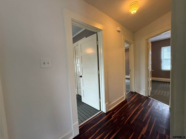 4019 Seward Street, Omaha, NE 68111