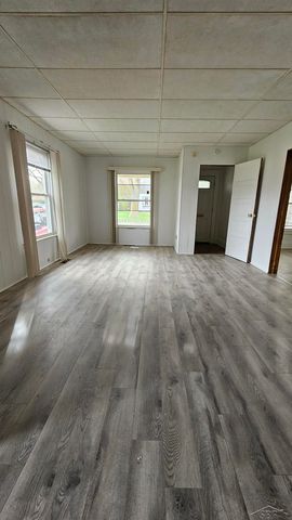 2215 Lincoln Avenue, Saginaw, MI 48601