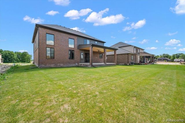 24611 Tribute Drive, Macomb, MI 48042