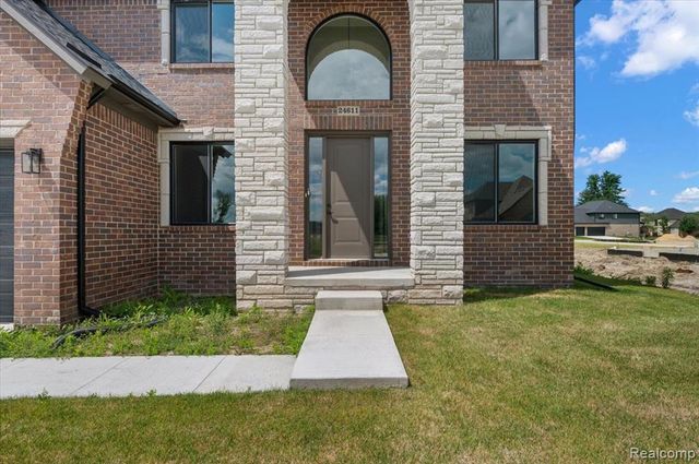 24611 Tribute Drive, Macomb, MI 48042