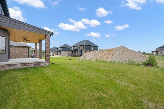 24611 Tribute Drive, Macomb, MI 48042