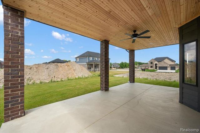 24611 Tribute Drive, Macomb, MI 48042