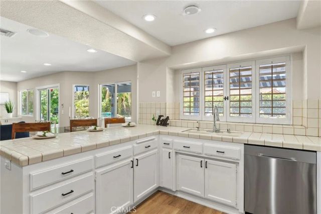 15605 Creekview Trail, Riverside, CA 92506