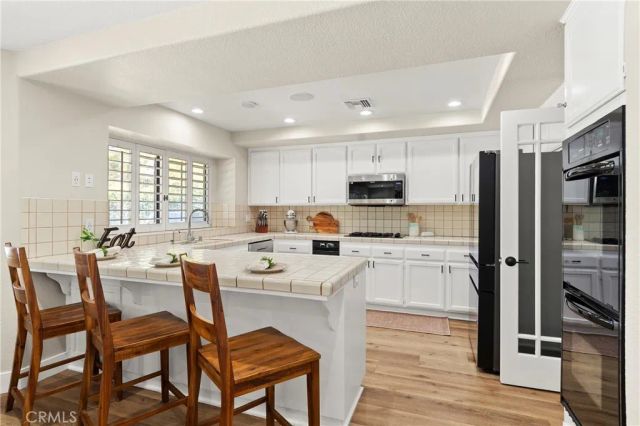 15605 Creekview Trail, Riverside, CA 92506