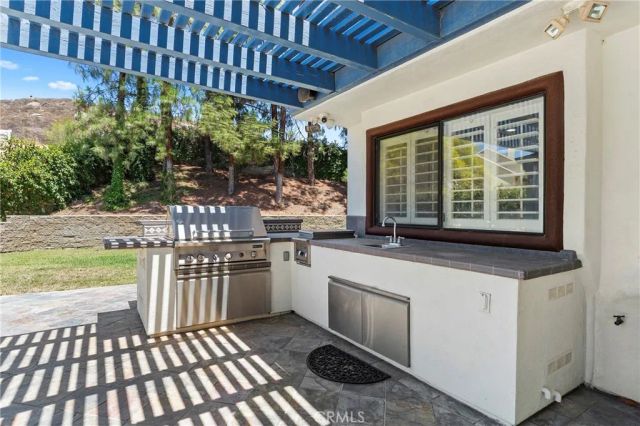 15605 Creekview Trail, Riverside, CA 92506