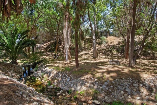 15605 Creekview Trail, Riverside, CA 92506