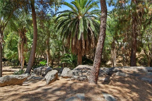 15605 Creekview Trail, Riverside, CA 92506