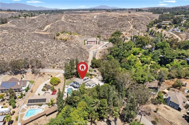 15605 Creekview Trail, Riverside, CA 92506