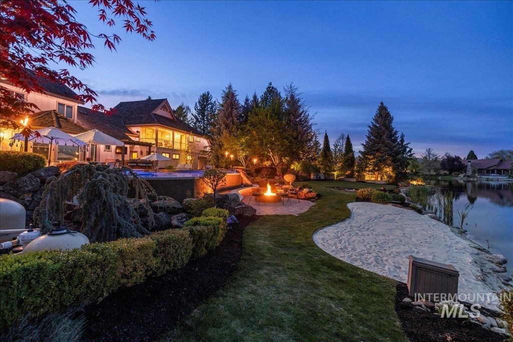 1122 W Two Rivers Lane, Eagle, ID 83616 photo 11