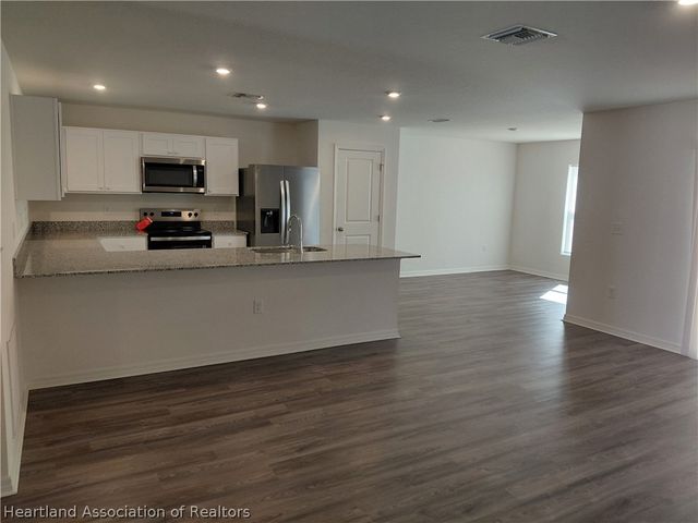 1276 Stone Ridge Circle, Sebring, FL 33872