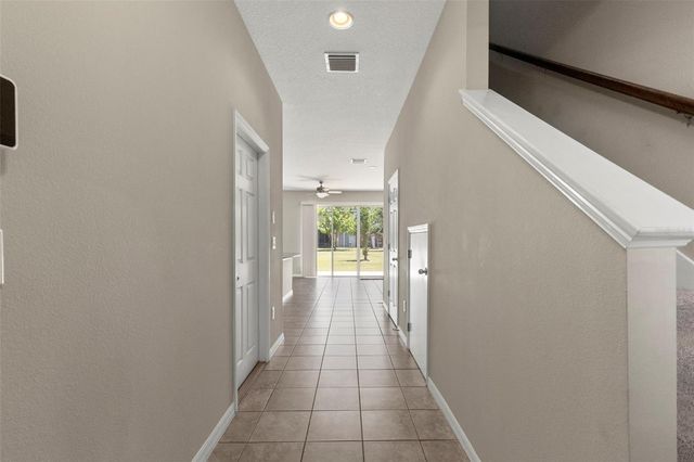 7060 WOODCHASE GLEN DRIVE, Riverview, FL 33578