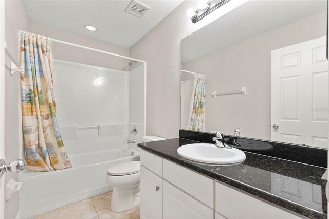 7060 WOODCHASE GLEN DRIVE, Riverview, FL 33578