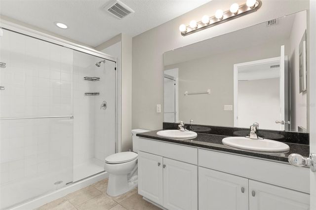 7060 WOODCHASE GLEN DRIVE, Riverview, FL 33578