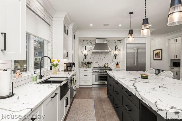 1284 S Bates Street, Birmingham, MI 48009