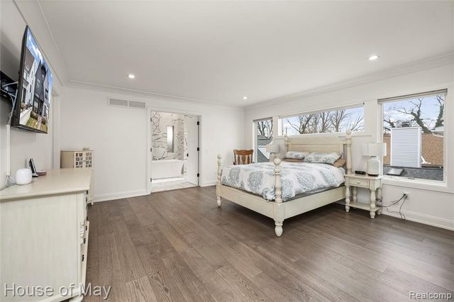 1284 S Bates Street, Birmingham, MI 48009