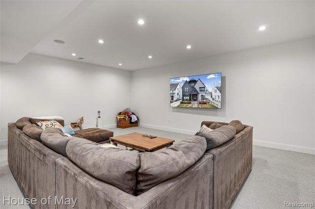 1284 S Bates Street, Birmingham, MI 48009