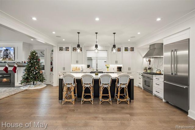 1284 S Bates Street, Birmingham, MI 48009