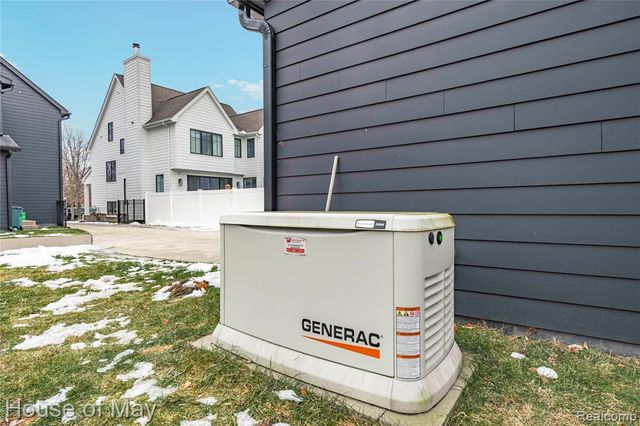 1284 S Bates Street, Birmingham, MI 48009