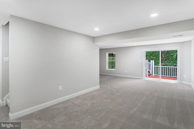 45 TWIN HILL LN, Stafford, VA 22554