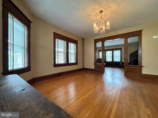 128 MCCLELLAND AVE, Pitman, NJ 08071
