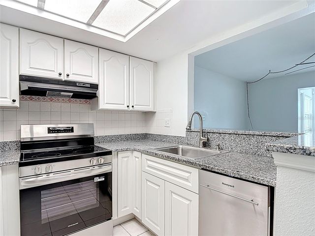 5111 AMULET DRIVE 105, New Port Richey, FL 34652