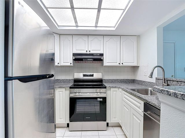 5111 AMULET DRIVE 105, New Port Richey, FL 34652