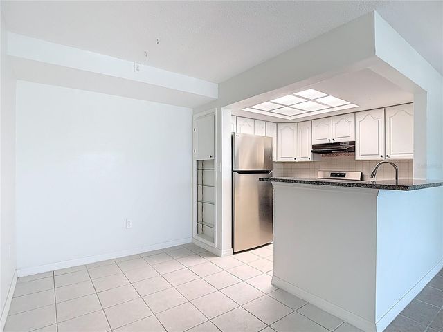 5111 AMULET DRIVE 105, New Port Richey, FL 34652