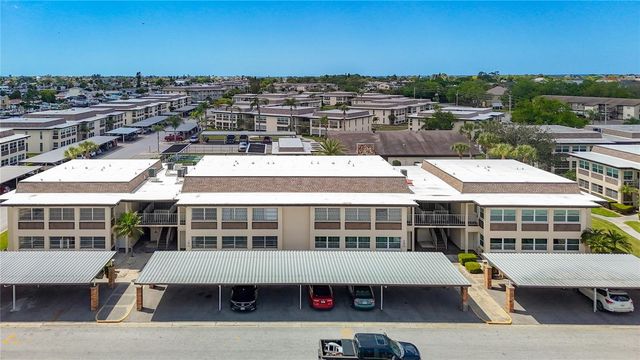 5111 AMULET DRIVE 105, New Port Richey, FL 34652