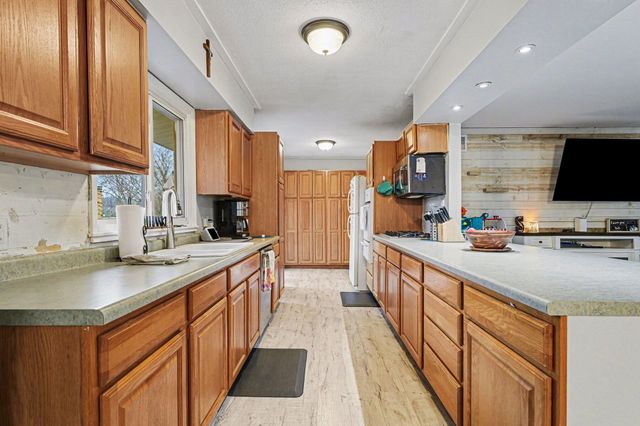 5109 W 154th Avenue, Lowell, IN 46356