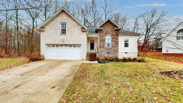 112 Holly Ln, White House, TN 37188
