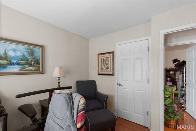 4526 Richmond Forest Drive, Florissant, MO 63034