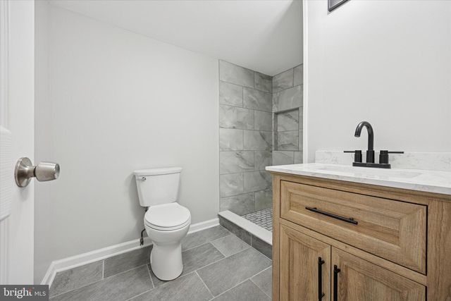 2714 THATCHER ST, Wilmington, DE 19802