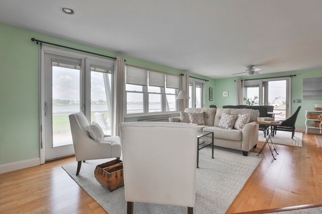 6 Twenty Fourth St., Newbury, MA 01951