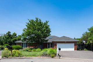 5 High Court, Bayville, NY 11709