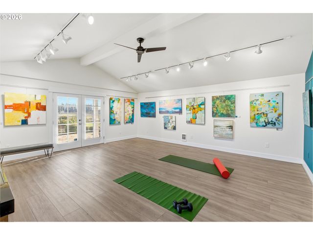 19885 Sw ATEN Rd, Beaverton, OR 97007