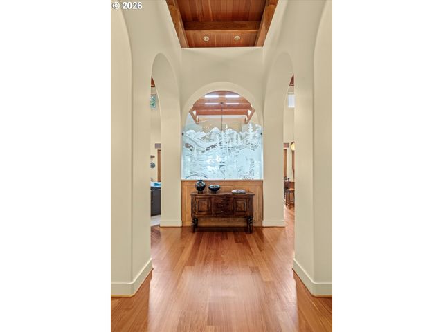 19885 Sw ATEN Rd, Beaverton, OR 97007