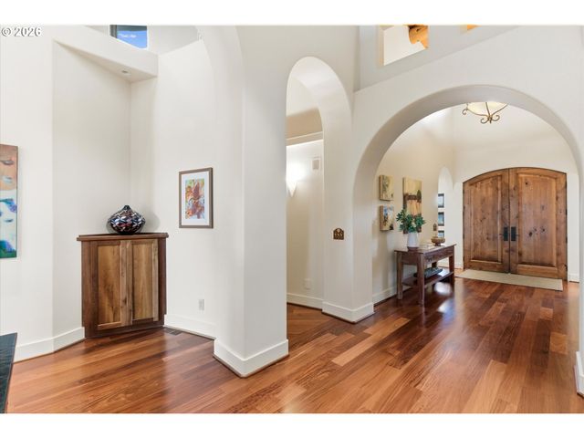 19885 Sw ATEN Rd, Beaverton, OR 97007